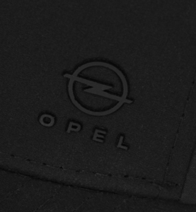 Baseball-lippis, Opel Astra Musta
