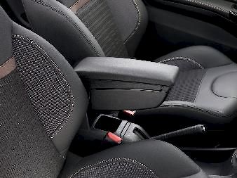 KYYNÄRNOJA LOKEROLLA. PEUGEOT 208