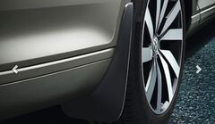 Etuläpät Passat 2015-2024