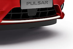 ETUHELMAKORISTE VALKOINEN NISSAN PULSAR