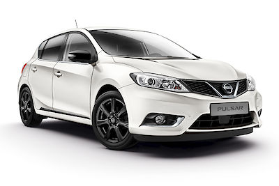 STYLE SARJA,MUSTA NISSAN PULSAR